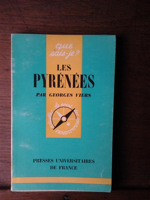 Book cover 201403301931: VIERS | Les Pyrénées